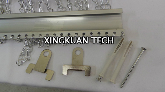 OEM ODM Aluminium Chain Door Fly Screen Curtain For Salons Homes Nightclub